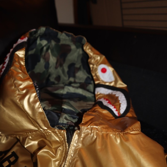 Bape hoodie - Picture 2 of 8
